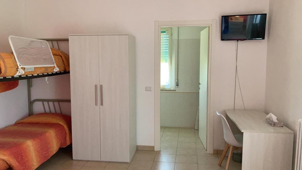 Castello delle Forme B&B Casa Losea מראה חיצוני תמונה