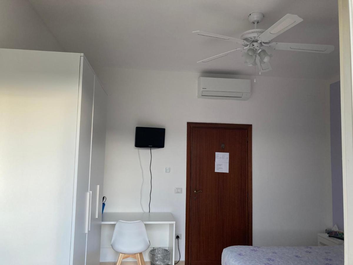 Castello delle Forme B&B Casa Losea מראה חיצוני תמונה