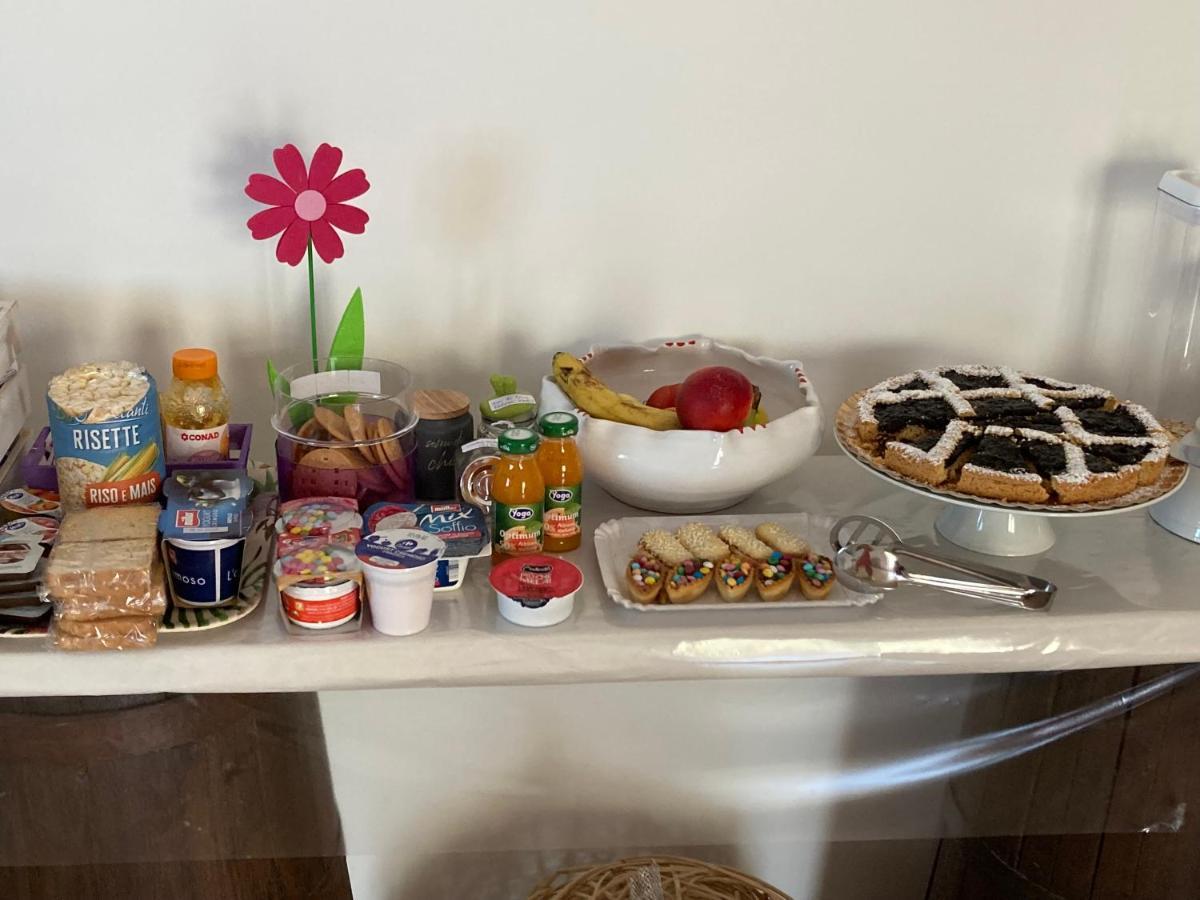 Castello delle Forme B&B Casa Losea מראה חיצוני תמונה